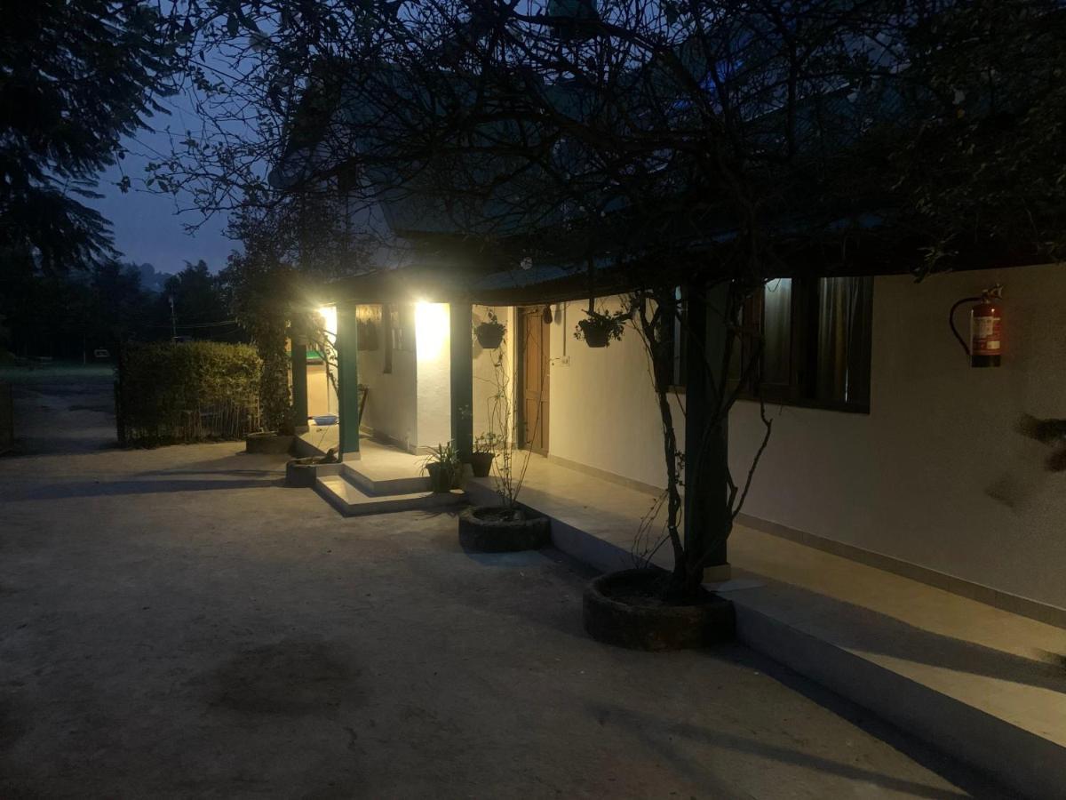Emerald Trail Bhīm Tāl Exterior foto